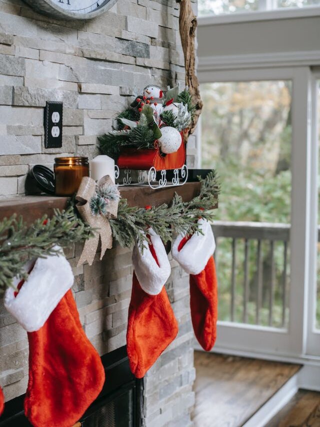 7 Easy DIY Christmas Decorations For Homemade Cheer